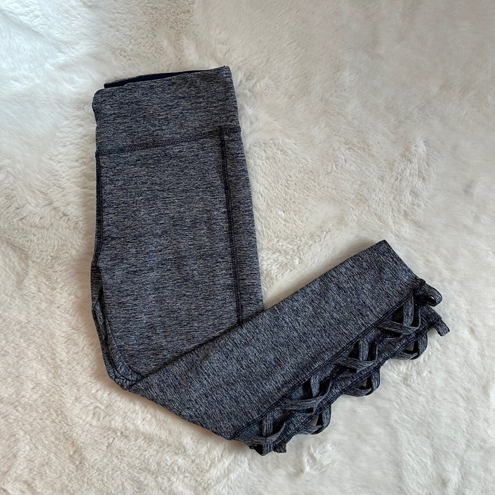 VOGO Athletica height waist cut out yoga leggings (S)